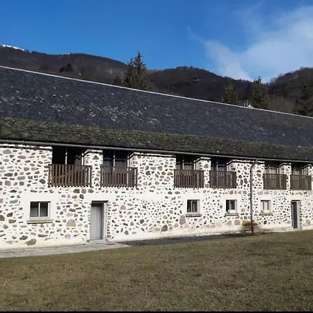 La Grange Du Devezou Apartment